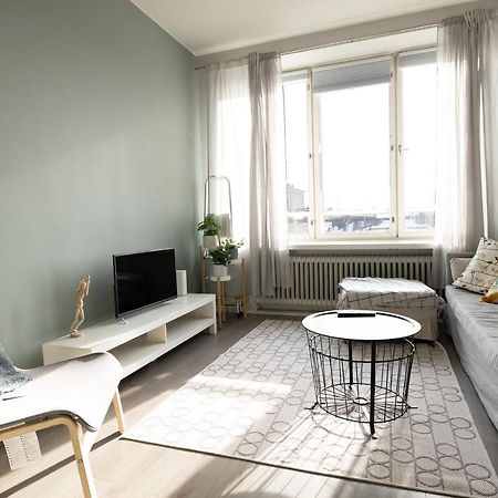 2Ndhomes Modern & Central 1Br Top Floor Home Helsinki Bagian luar foto